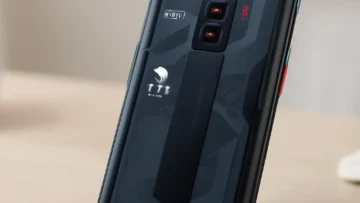 REDMAGIC 10 Pro 144Hz Gaming Phone: Snapdragon 8 Elite, 16GB RAM, 512GB ROM