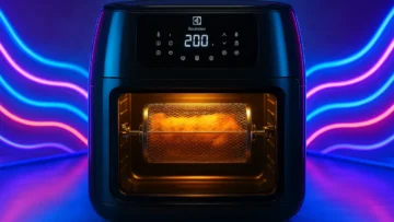 Electrolux EAF90 Airfryer 12L com Espeto Giratório