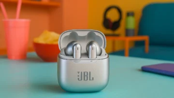 5 JBL Live Beam 3 Prata Disponíveis em Estoque Nacional Agora