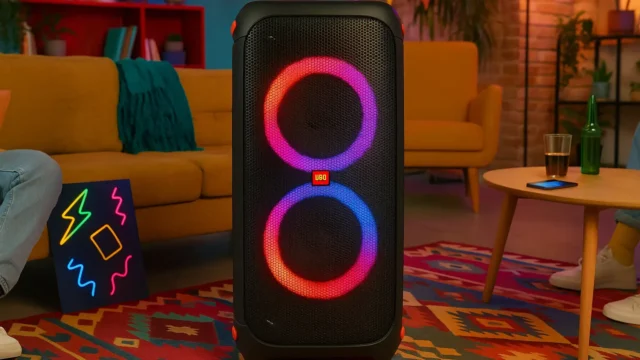 Caixa JBL PartyBox 710 até R$7.101 com avaliações ★4,6