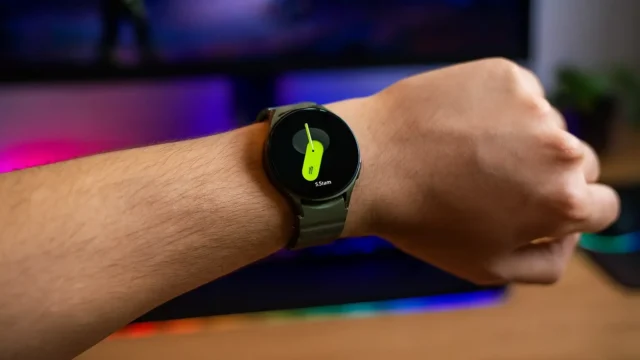 Samsung Galaxy Watch7 tem 15% de desconto na Amazon