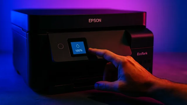 3 Epson L5590 EcoTank para alto rendimento