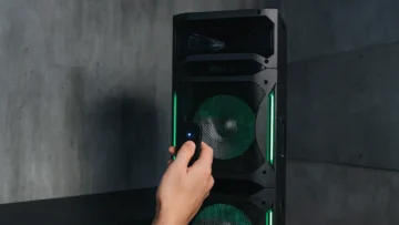 Caixa de Som Bluetooth Acústica Ex Bass Flash com 4% OFF e 10x sem juros na Amazon