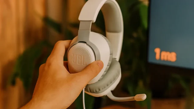 3 Headset Gamer JBL Quantum 100 Over Ear que valem a pena