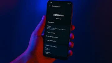 Galaxy S24 FE 5G tem oferta com menor preço em meses na Amazon