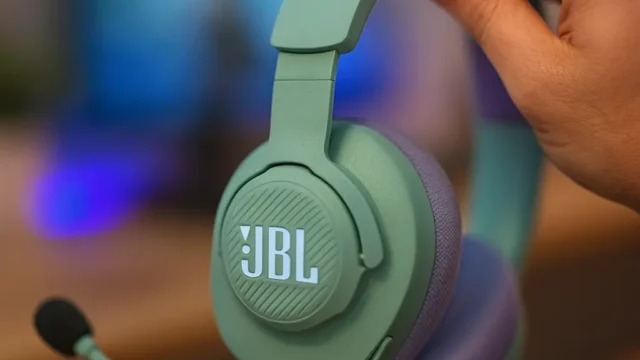 JBL Quantum 100 vs 100M2: 3 headsets gamer confiáveis