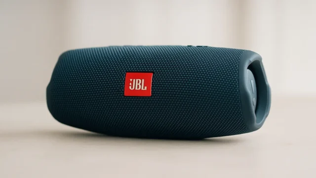 Precisa de JBL Charge 5 para festas? Conheça 6 modelos ideais