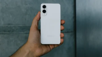 Samsung Galaxy S25 Edge 5G com 37% OFF na Amazon: nota 5/5 dos clientes