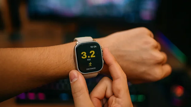 Amazfit Cheetah cai de R$ 999 para R$ 899 com 10% OFF na Amazon