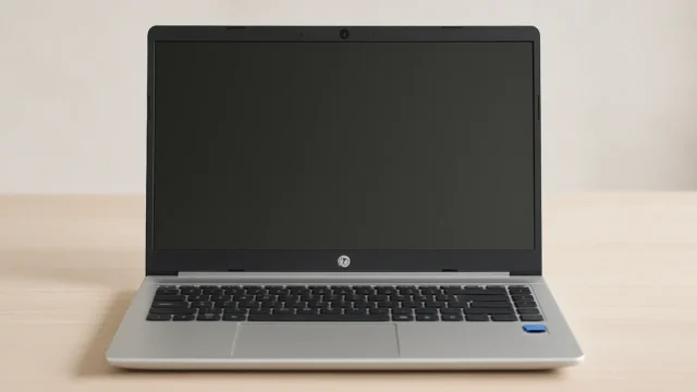 Notebook HP Core i5 bons até R$ 5.565 com tecnologia de ponta