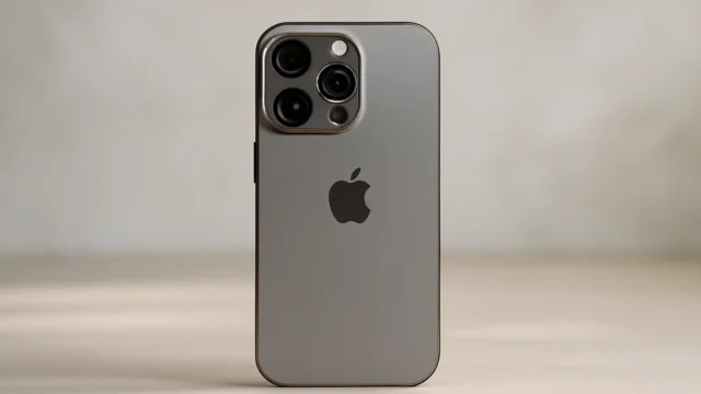 Custo-benefício: 6 iPhones 15 Pro Titanium por menos de R$ 10.000