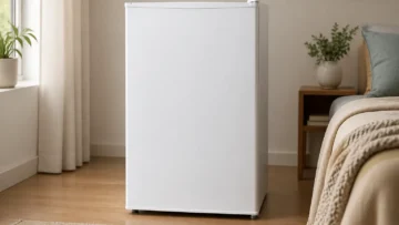 Midea Frigobar 93 Litros Inverter: review direto ao ponto