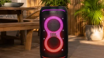 JBL PartyBox Stage 320: quando faz sentido ter uma caixa grande?