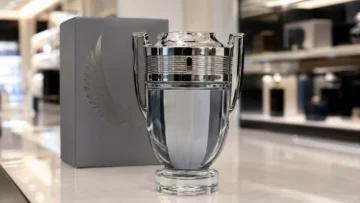 Paco Rabanne Invictus: o que é uma fragrância amadeirada aquática?