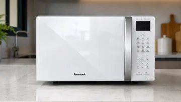 Panasonic NN-ST65LWRU: o que os 34 litros e as receitas mudam?