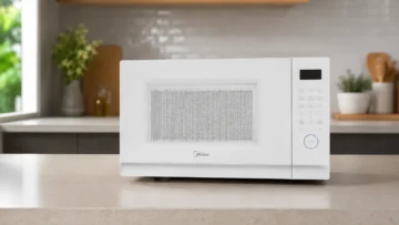 Micro-ondas 20L Midea ou Philco: o que muda na escolha?