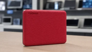 Toshiba Canvio Advance ou Basics: o que muda no HD externo de 1TB
