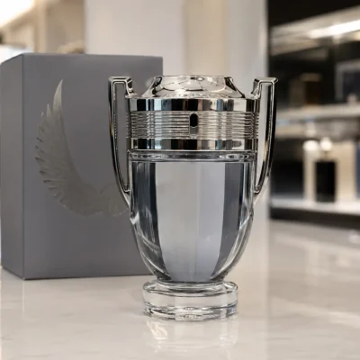 Paco Rabanne Invictus: o que é uma fragrância amadeirada aquática?